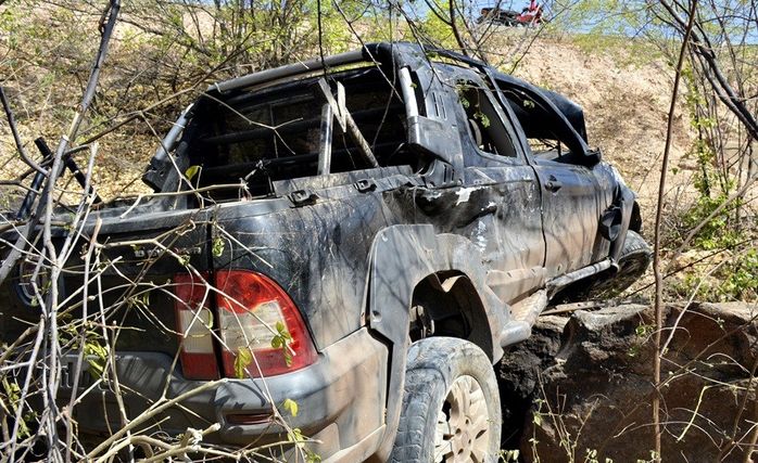 Picape Strada ficou destruída (Crédito: Cidades na Net)