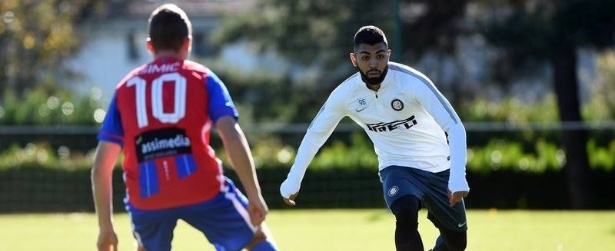Inter de Milão estuda emprestar Gabigol em janeiro, diz jornal