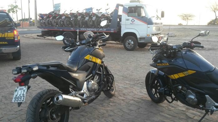Foram retidas 67 motocicletas em Teresina