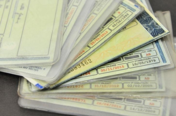 CNH poderá deixar de ser obrigatório