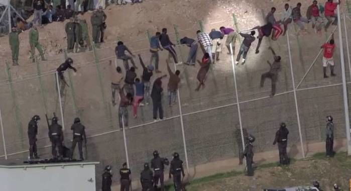 Muro da fronteira (Crédito: Reprodução)
