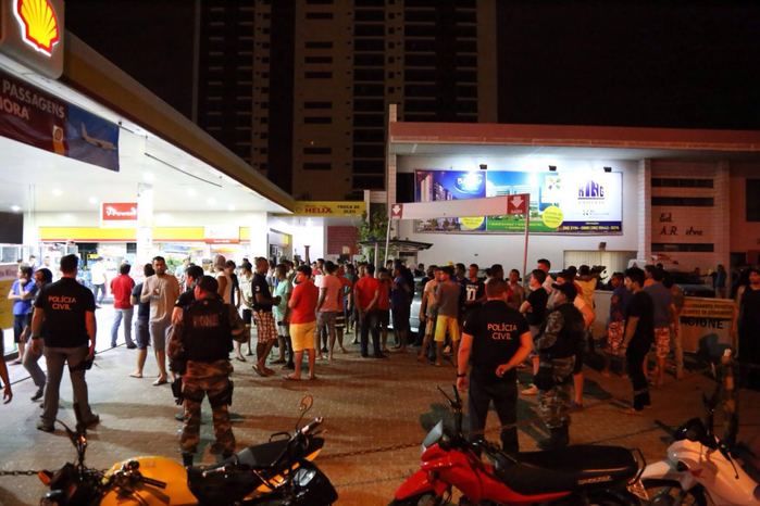 Polícia realiza operação na madrugada (Crédito: Reprodução)