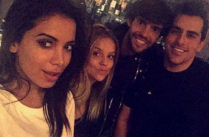Kaká janta com Anitta (Crédito: Divulgação)
