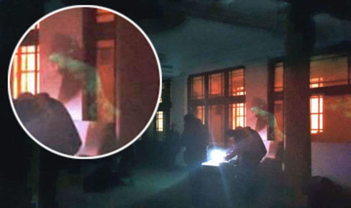 Suposto fantasma foi visto na foto (Crédito: Reprodução)