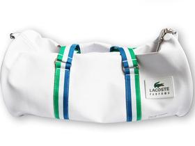 Bolsas de viagem Lacoste são sensação no verão
