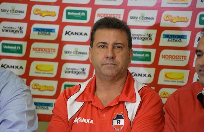 Técnico Zé Teodoro (Crédito: Divulgação)