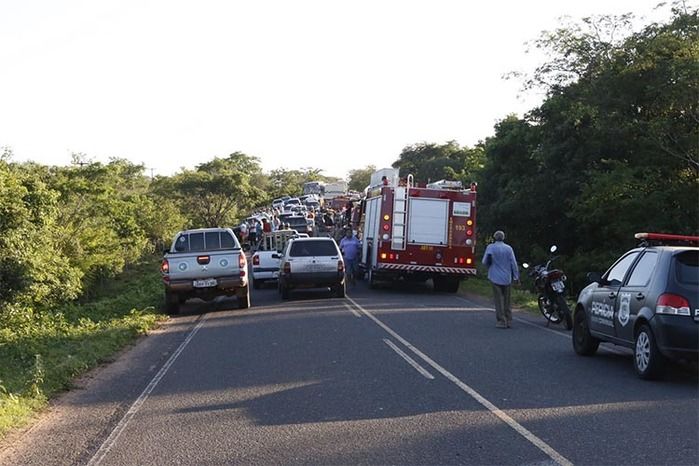 Acidente aconteceu após ultrapassagem irregular (Crédito: Reprodução)