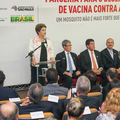 "Vacina contra a dengue é um avanço para o Brasil", afirma Dilma