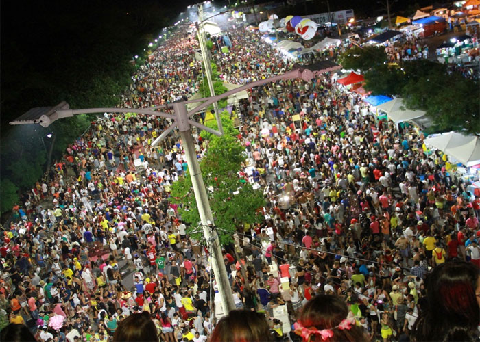 Corso atraiu mais de 300 mil foliões (Crédito: João Albert )