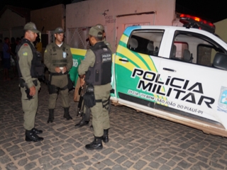 Homem é assassinado a tiros dentro da própria casa (Crédito: Reprodução/Jr Lopes)