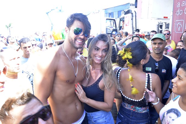 Nicole Bahls e e Marcelo Bimbi