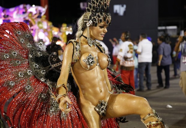 Thalita Zampirolli