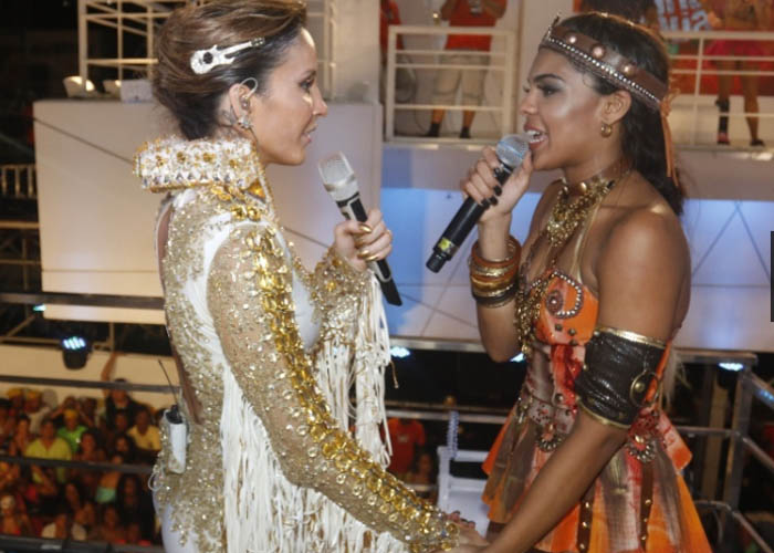 Claudia Leitte e Tays Reis