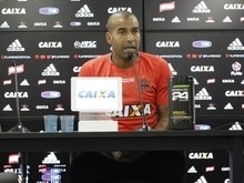 Sheik festeja novo CT do Fla e diz que clube brigará pelos títulos