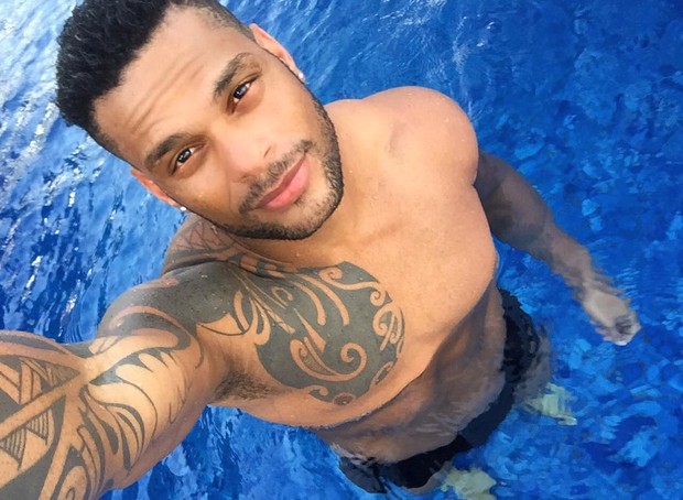 Scheila Carvalho exibe corpo sarado durante férias com o marido (Crédito: Reprodução / Instagram)