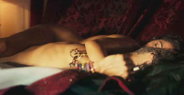 Carol Castro e Rodrigo Santoro são elogiados na web após nudes (Crédito: Reprodução)