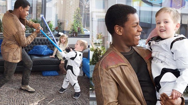 John Boyega e