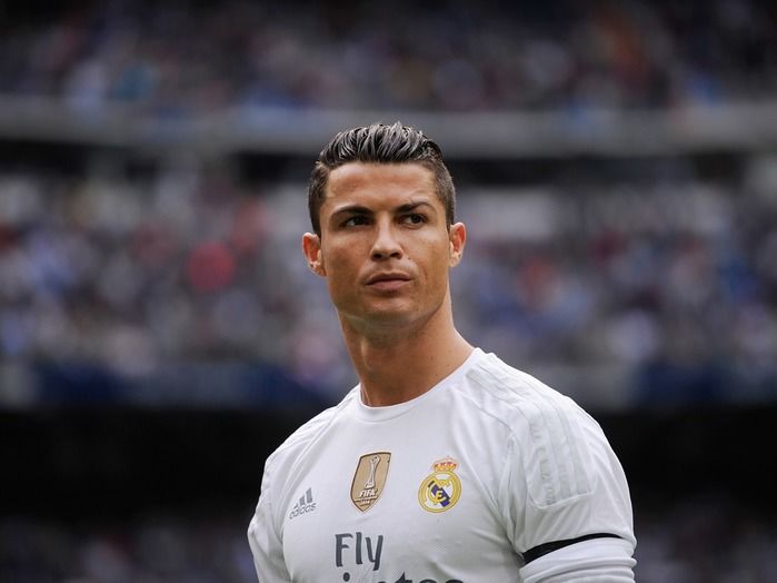 CR7 é acusado de ser dono de favela no Barsil e processa empresa (Crédito: Reprodução)