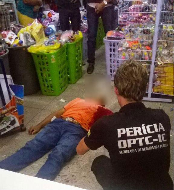 Funcionário identificado apenas como Francisco