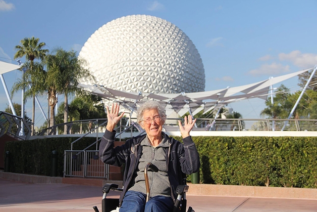 Senhora de 91 anos descobre câncer e resolve viajar o mundo (Crédito: Reprodução)