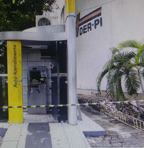 Caixa eletrônico do BB é arrombado