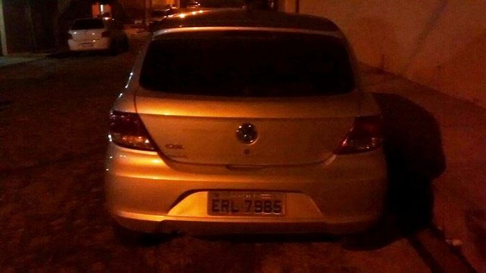 Carro apreendido com Célio Roberto Cavalcante de Sousa