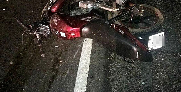 Veículo ficou bastante danificado