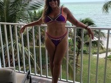 Susana Viera volta a exibir corpo enxuto na web e causa frisson