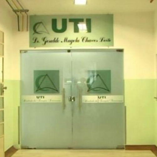 Filho é preso acusado de estuprar a própria mãe com AVC em hospital