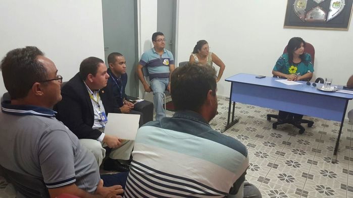 Reunião na sede da Prefeitura