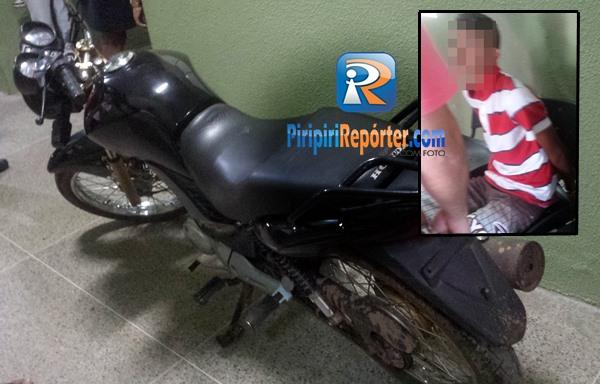 Moto foi encontrada escondido em mata