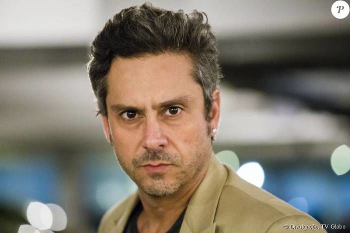 Romero (Alexandre Nero)