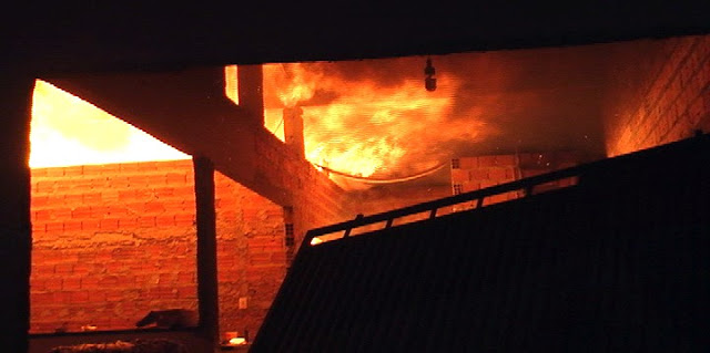 Residência ficou destruída