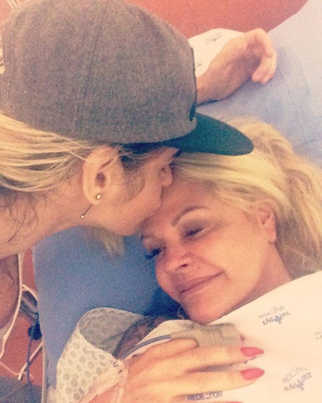 Monique Evans está hospitalizada após diagnóstico de dengue (Crédito: Reprodução)