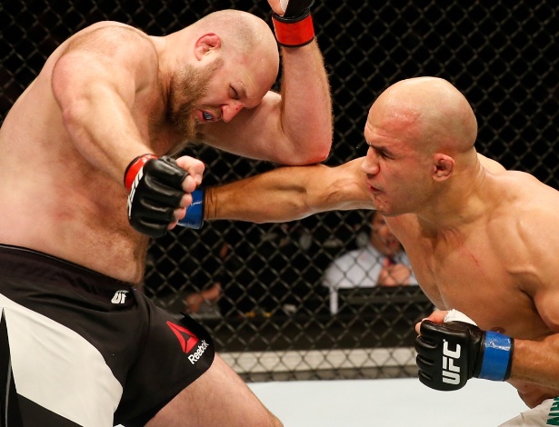 Cigano venceu por pontos (Crédito: Getty)
