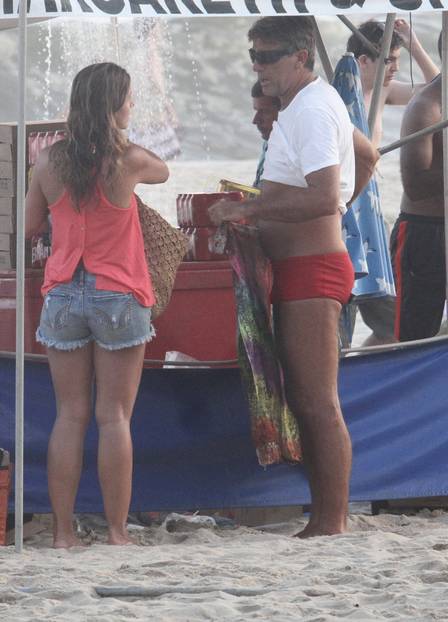 Renato Gaúcho e publicitária (Crédito: Reprodução)
