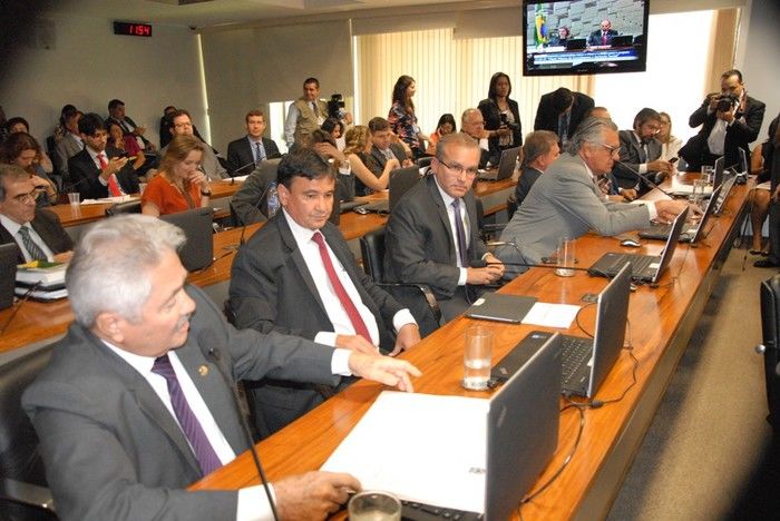 Governador e Prefeito de Teresina foram à reunião (Crédito: Floriano Rios)