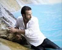 Ex-ator pornô chama atenção por semelhança com Rodrigo Santoro