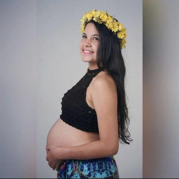 Thalia Oliveira (Crédito: Facebook)