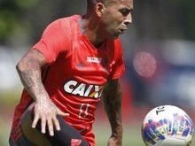 Presença de Emerson Sheik no time do Flamengo ainda é uma incógnita