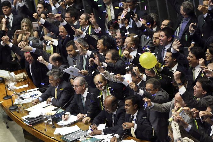 Câmara aprova abertura de impeachment de Dilma (Crédito: Agência Brasil )