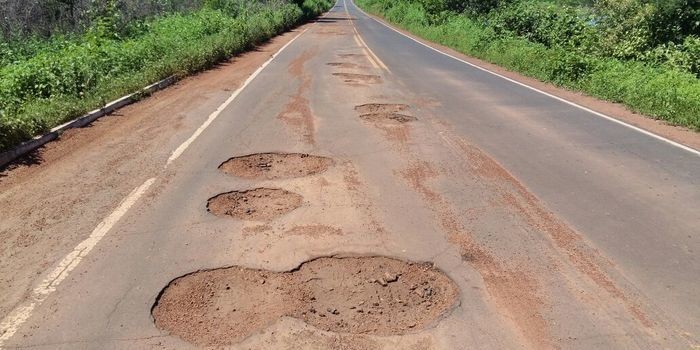 PI 115 se encontra em estado precário e aumenta riscos de acidentes
