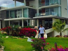 Caio Castro ostenta férias no caribe com hospedagem de R$ 18 mil