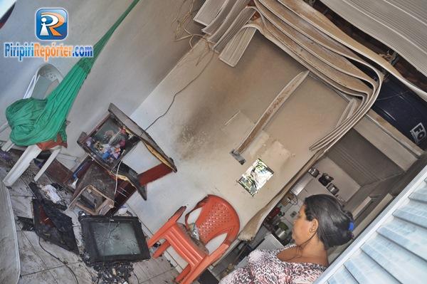 Curto-circuito provoca incêndio em casa em Piripiri (Crédito: Piripiri repórter )