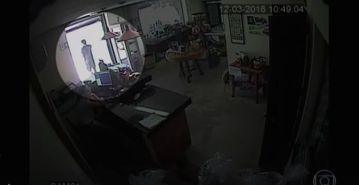 Empresário estava em bar antes do ocorrido (Crédito: Reprodução)