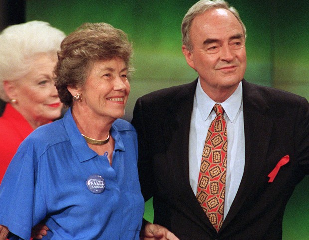 Harris Wofford com sua ex-mulher, Clare (Crédito: Divulgação)