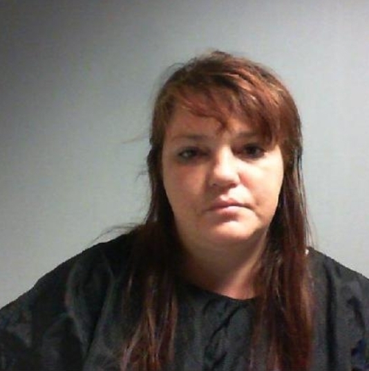 Idoso de 84 é abusado sexualmente e roubado por cuidadora (Crédito: Reprodução)