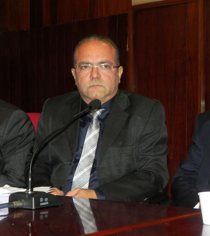Emmanuel Fontes, presidente do CRM-PI