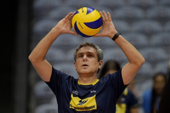 Técnico da Seleção Brasileira feminina de vôlei, José Roberto Guimarães
