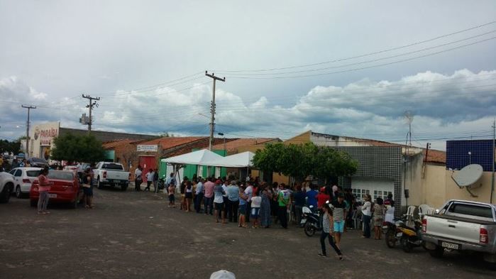 Velório e sepultamento foram marcados por emoção (Crédito: Reprodução)